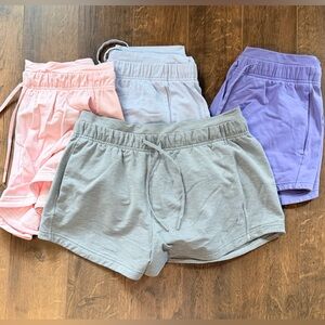 Lululemon inner glow shorts bundle